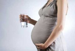 为了确保胎儿健康，孕妇不可喝哪些水？